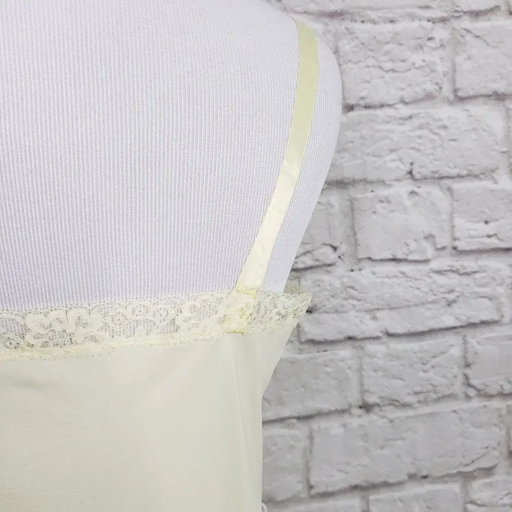 Vintage Heiress Yellow Nylon Full Slip Floral Lace Adjustable Strap 38 Average - Picture 11 of 14